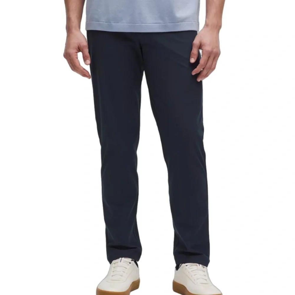 Lululemon ABC Classic-Fit 5 Pocket Pant 38 x 40 Warpstreme in True Navy - Picture 1 of 8
